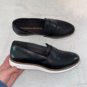 Cole Haan Women's Original grand black slip on loafer 7.5B